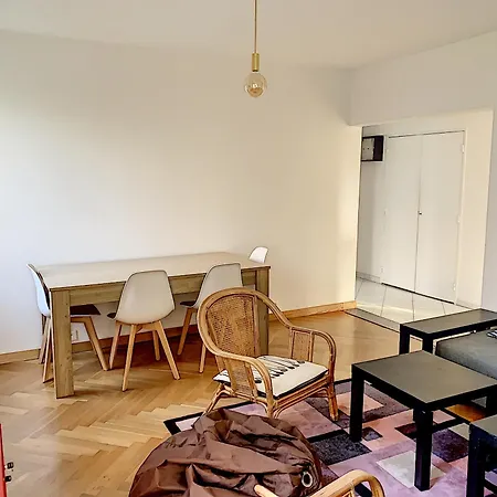 Apartment Spacieux T4 A Proche Tramway